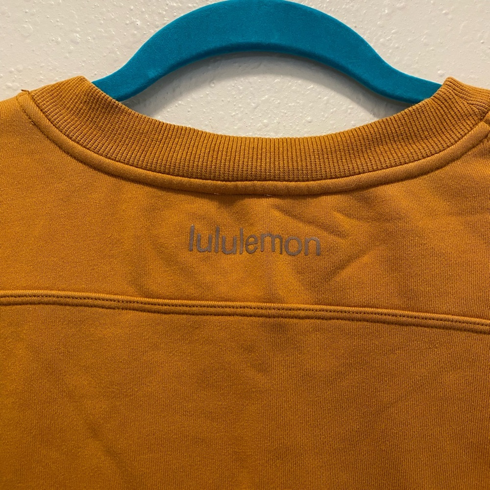 Lululemon Perfectly Oversized Retro Atheltic Crew Sweatshirt Fools Gold Cozy - Picture 5 of 10